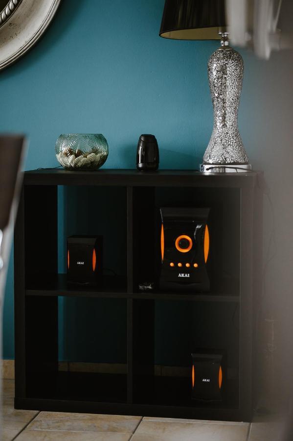 Apartament Le Petit Jardin Wolos Zewnętrze zdjęcie